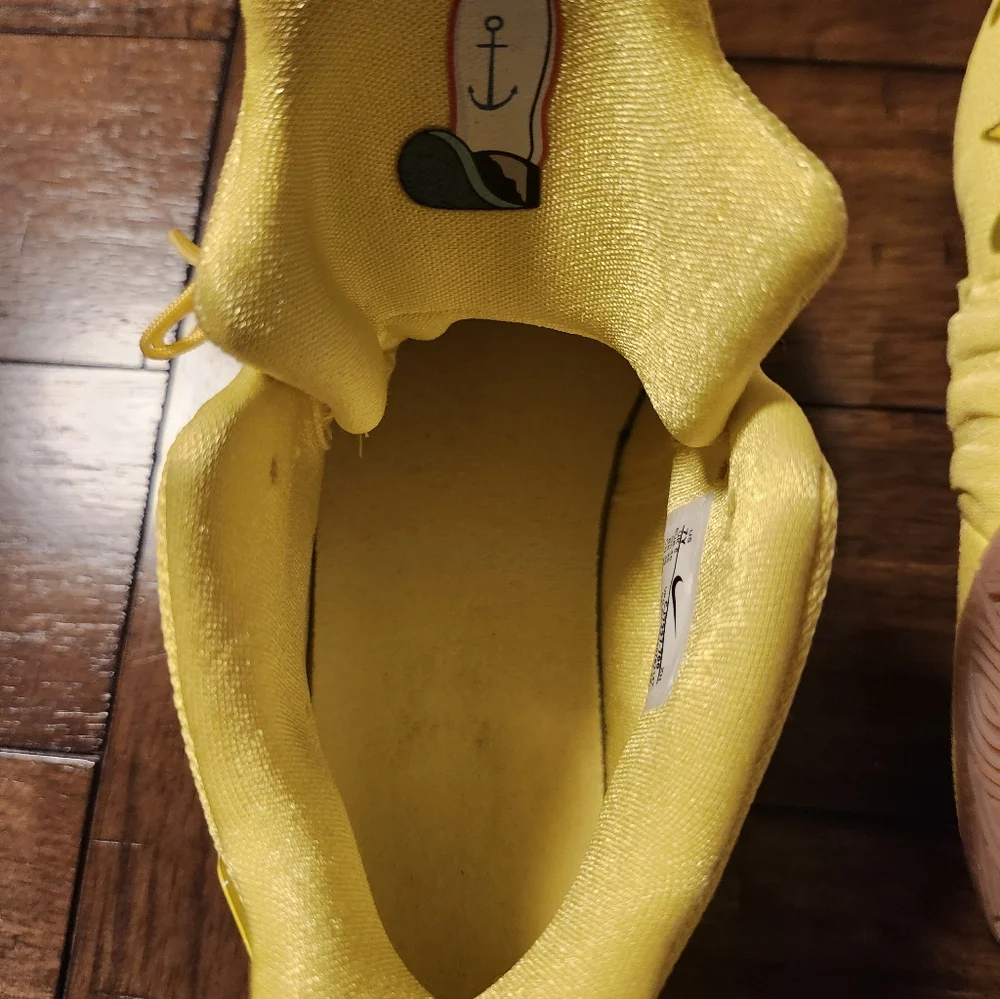 Size 7Y - Nike SpongeBob SquarePants x Kyrie 5 SpongeBob - Picture 9 of 11